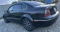 Volkswagen Passat 2001 года за 2 500 000 тг. в Семей – фото 4
