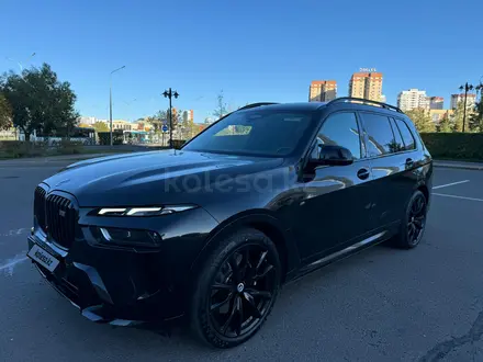 BMW X7 2022 года за 79 500 000 тг. в Астана – фото 2