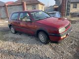 Volkswagen Golf 1995 года за 1 200 000 тг. в Алматы
