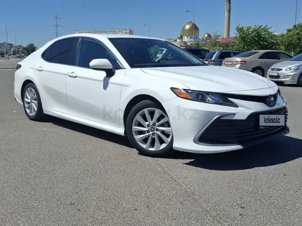 Toyota Camry 2021 года за 11 000 000 тг. в Актау – фото 6