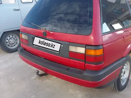 Volkswagen Passat 1991 года за 1 400 000 тг. в Астана – фото 2