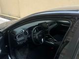 Toyota Camry 2022 года за 13 000 000 тг. в Актау – фото 4