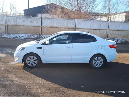 Kia Rio 2014 года за 5 500 000 тг. в Актобе – фото 3