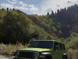 Jeep Wrangler 2025 года за 32 400 000 тг. в Алматы – фото 3
