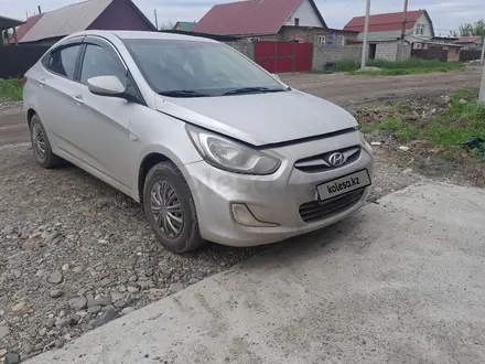 Hyundai Accent 2011 года за 4 600 000 тг. в Усть-Каменогорск – фото 2