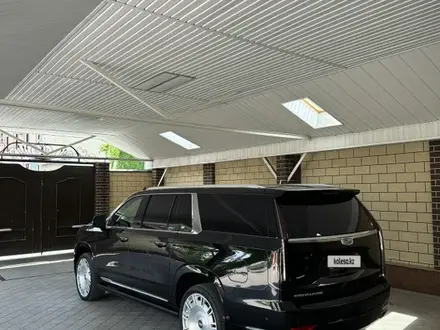 Cadillac Escalade 2022 года за 85 000 000 тг. в Астана – фото 5