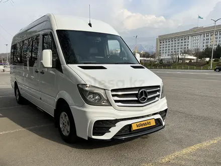 Mercedes-Benz Sprinter 2011 года за 16 300 000 тг. в Алматы – фото 2