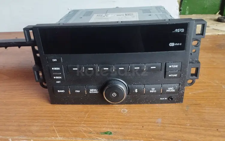 Автомагнитолу на Шевроле кобальт 2023 года за 30 000 тг. в Павлодар