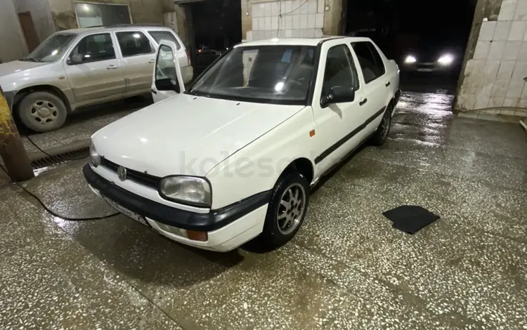 Volkswagen Vento 1993 года за 1 050 000 тг. в Жезказган