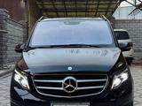 Mercedes-Benz V 250 2016 годаfor28 000 000 тг. в Алматы