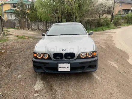 BMW 528 1996 года за 2 100 000 тг. в Алматы – фото 2