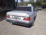 Mercedes-Benz E 200 1991 годаүшін650 000 тг. в Караганда