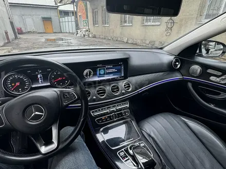 Mercedes-Benz E 200 2016 года за 15 500 000 тг. в Алматы – фото 2