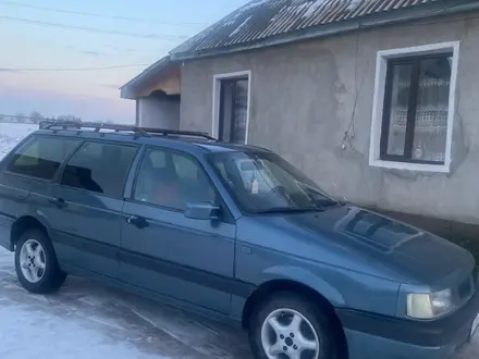 Volkswagen Passat 1989 года за 1 700 000 тг. в Шу – фото 2