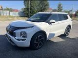 Mitsubishi Outlander 2023 года за 21 000 000 тг. в Атырау – фото 4