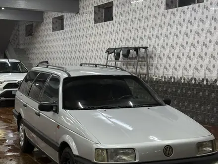 Volkswagen Passat 1993 года за 1 800 000 тг. в Шымкент – фото 2