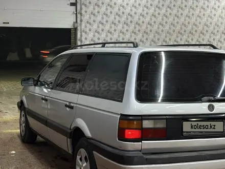 Volkswagen Passat 1993 года за 1 800 000 тг. в Шымкент – фото 7