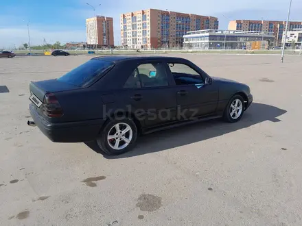 Mercedes-Benz C 230 1997 года за 1 300 000 тг. в Кокшетау – фото 3