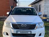 Toyota Hilux 2013 годаүшін8 500 000 тг. в Актобе