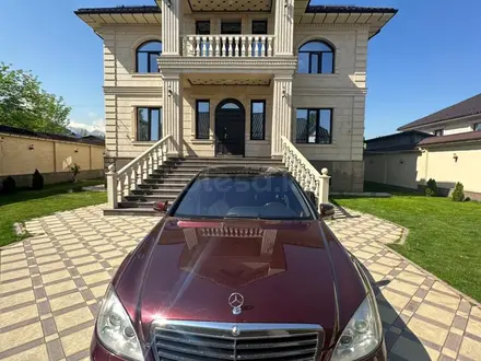 Mercedes-Benz S 500 2006 года за 6 300 000 тг. в Алматы – фото 4