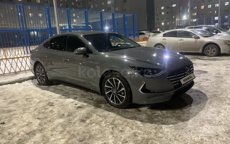 Hyundai Sonata 2020 годаүшін12 200 000 тг. в Астана