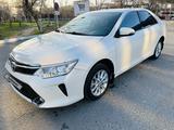 Toyota Camry 2016 года за 9 700 000 тг. в Павлодар – фото 2