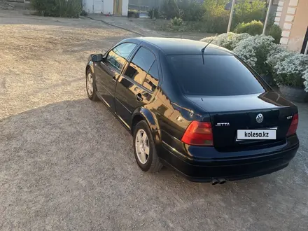 Volkswagen Jetta 2002 года за 2 650 000 тг. в Атырау – фото 10