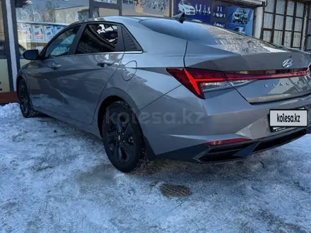 Hyundai Elantra 2021 года за 9 200 000 тг. в Шымкент – фото 7