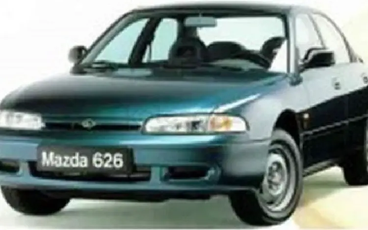 Стекло фары Mazda — 626 за 5 500 тг. в Актобе