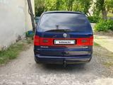 Volkswagen Sharan 2000 годаfor4 400 000 тг. в Караганда – фото 3