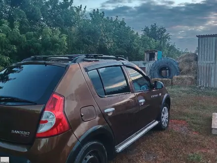 Renault Sandero Stepway 2014 года за 3 500 000 тг. в Актобе – фото 6