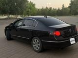 Volkswagen Passat 2006 года за 3 500 000 тг. в Алматы – фото 4