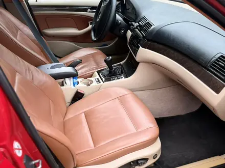 BMW 330 2001 года за 4 500 000 тг. в Алматы – фото 8