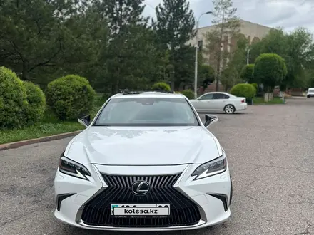 Lexus ES 250 2018 года за 21 200 000 тг. в Астана – фото 12