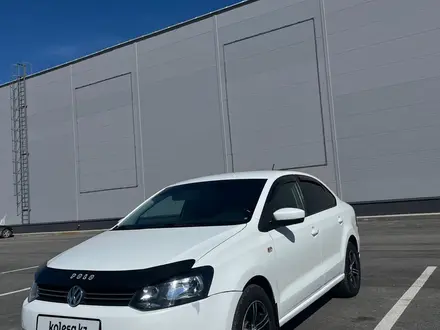 Volkswagen Polo 2014 года за 3 800 000 тг. в Актобе – фото 3