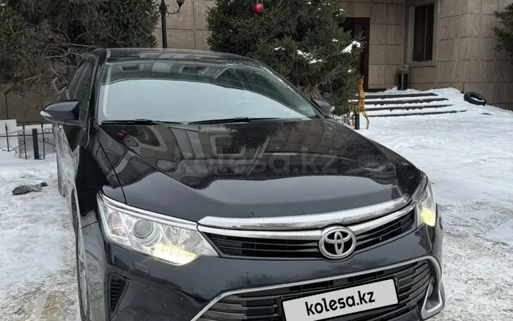 Toyota Camry 2016 годаfor12 500 000 тг. в Астана