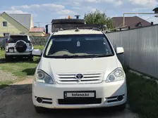 Toyota Ipsum, 2001