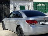 Chevrolet Cruze 2011 года за 3 200 000 тг. в Кызылорда – фото 3