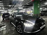 Hyundai Sonata 2022 года за 10 800 000 тг. в Астана