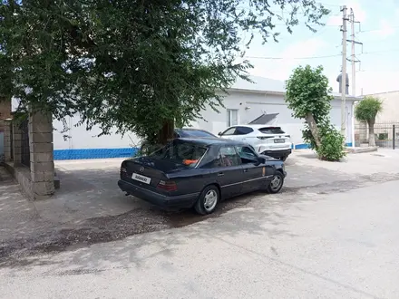 Mercedes-Benz E 230 1992 года за 1 100 000 тг. в Шымкент – фото 6