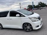 Toyota Alphard 2011 года за 6 900 000 тг. в Алматы