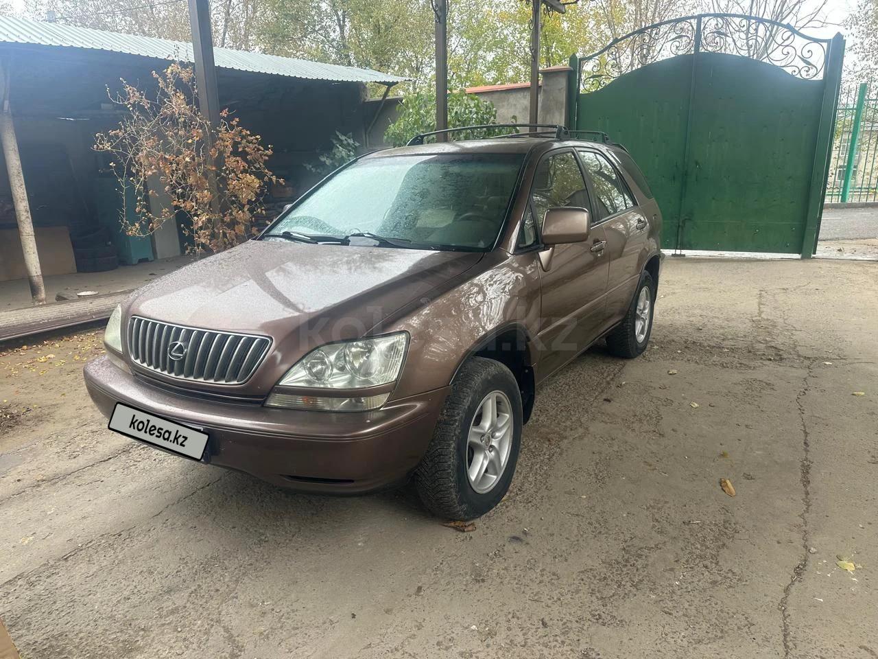 Lexus RX 300 2000 г.