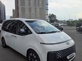 Hyundai Staria 2022 года за 20 500 000 тг. в Алматы