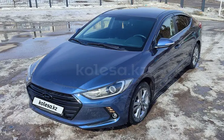 Hyundai Elantra 2018 года за 8 000 000 тг. в Астана