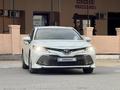 Toyota Camry 2018 годаүшін12 500 000 тг. в Кызылорда – фото 2