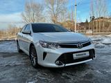 Toyota Camry 2016 года за 12 500 000 тг. в Усть-Каменогорск – фото 2