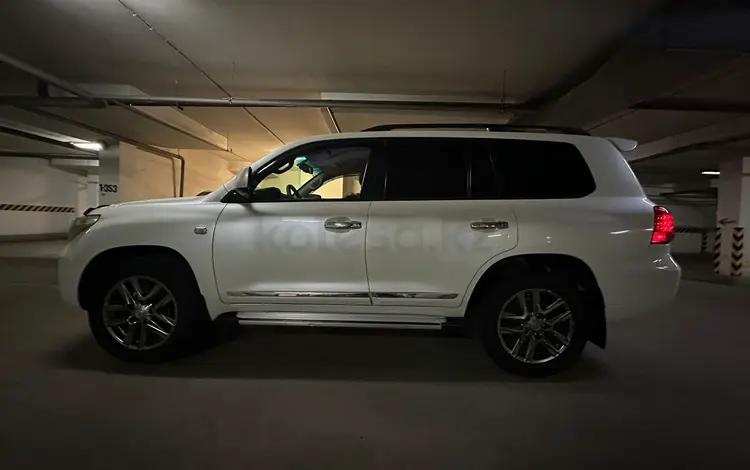 Toyota Land Cruiser 2011 годаfor15 500 000 тг. в Шымкент