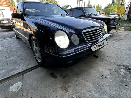 Mercedes-Benz E 320 1998 года за 4 320 000 тг. в Шымкент – фото 8