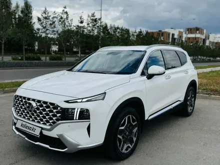 Hyundai Santa Fe 2023 года за 16 500 000 тг. в Астана – фото 2