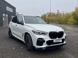 BMW X5 2022 года за 44 900 000 тг. в Павлодар